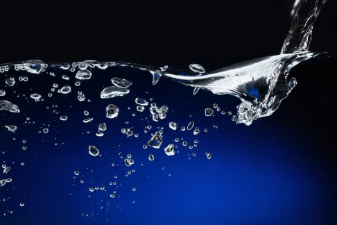Hydrogen in water