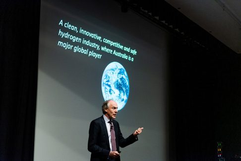 Dr Alan Finkel, Australia's chief scientist, presenting at Melbourne Energy Futures event about Hydrogen